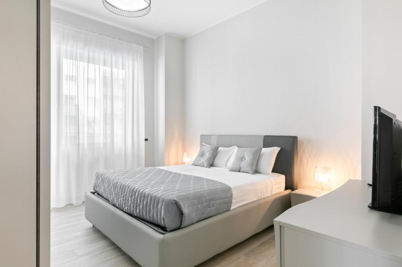 Grattacielo Ina Apartments Palermo Luaran gambar