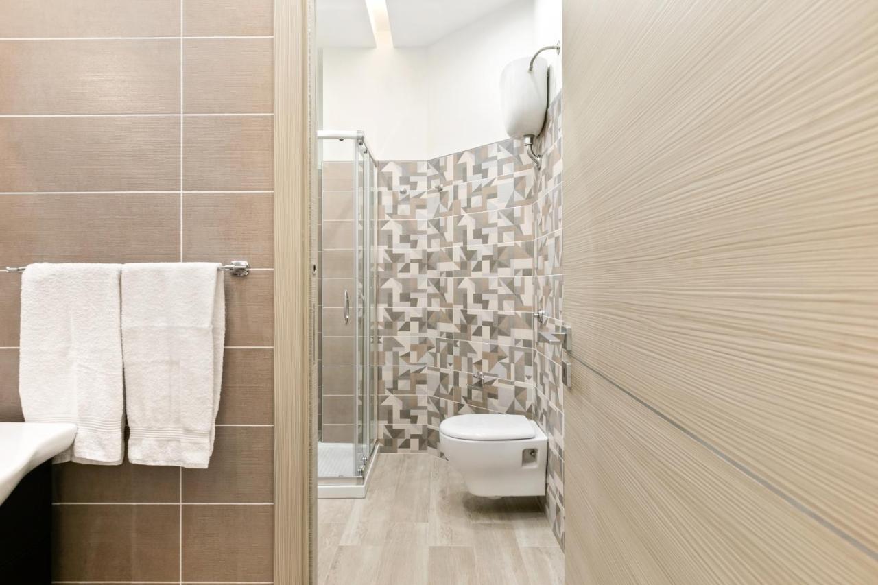 Grattacielo Ina Apartments Palermo Luaran gambar