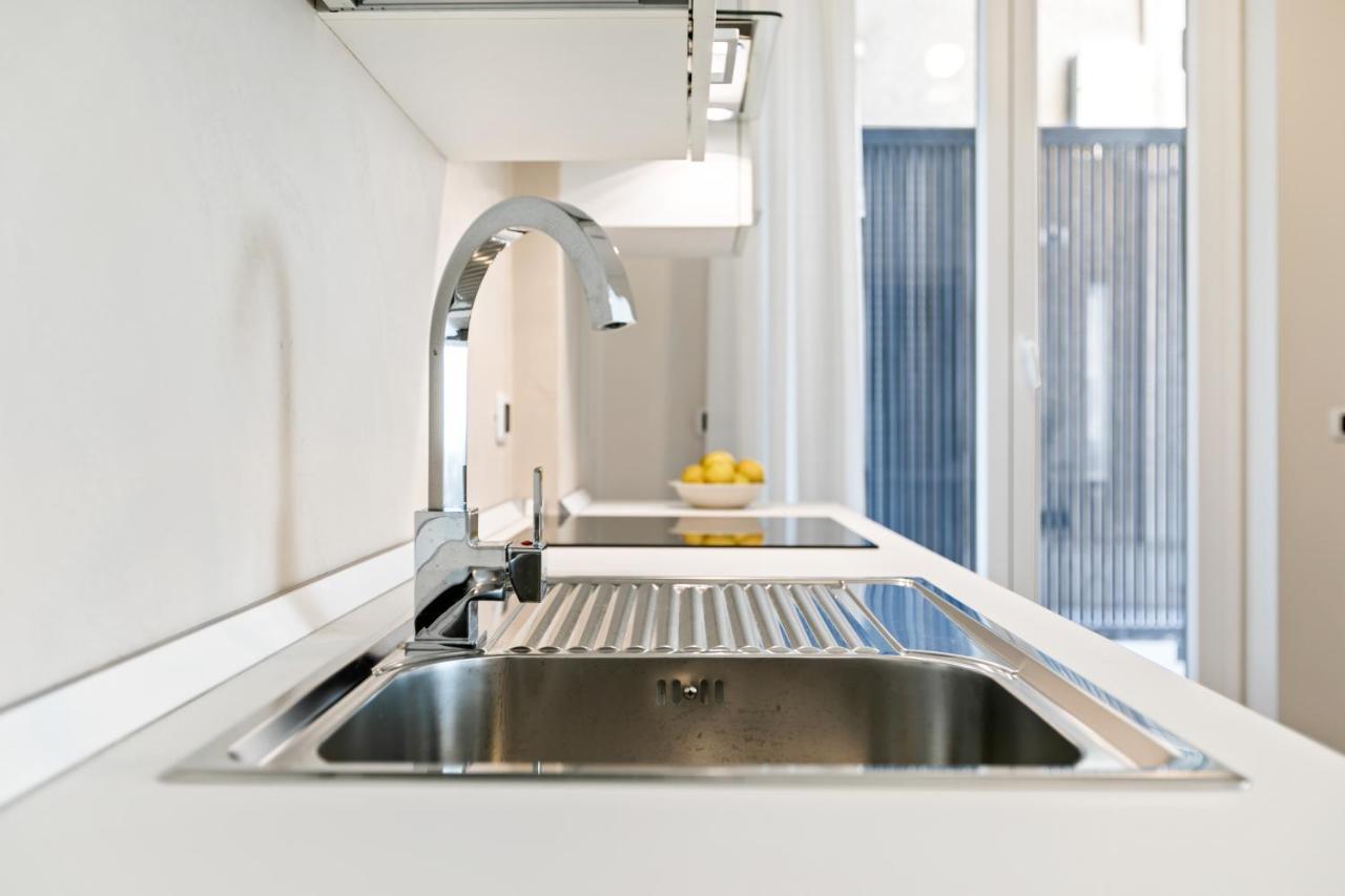 Grattacielo Ina Apartments Palermo Luaran gambar