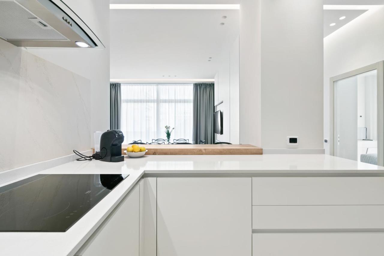 Grattacielo Ina Apartments Palermo Luaran gambar